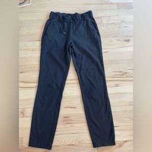 Lululemon black joggers